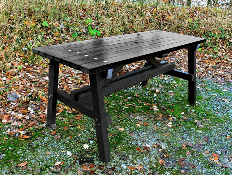 Thames Patio Table - recycled plastic wood/mixed plastic base